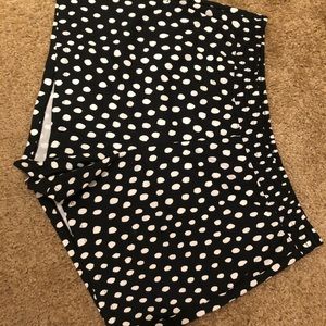 Uniqlo Black and white polka dot shorts